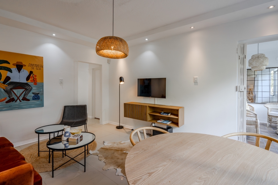 2 Bedroom Property for Sale in Three Anchor Bay Western Cape